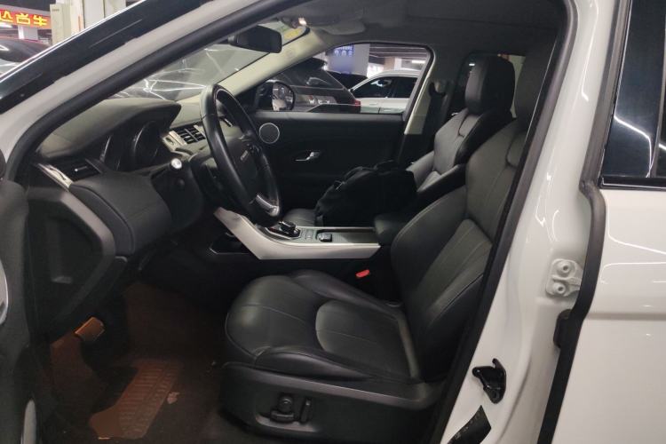 Used Land Rover Range Evoque 2018 240 PS SE Smart Brilliance Edition Left Front Seat