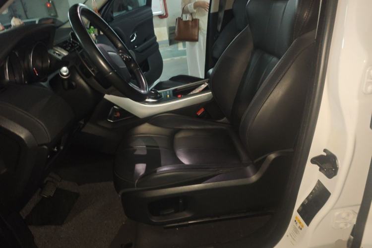 Used Land Rover Range Evoque 2018 200PS PURE New Fashion Edition Left Front Seat
