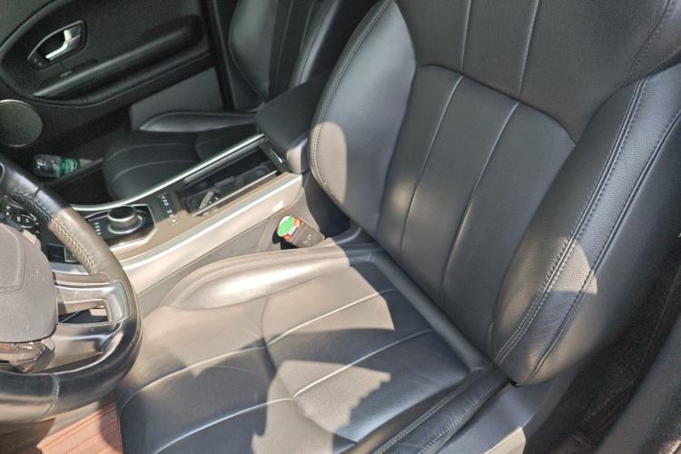 Used Land Rover Range Evoque 2018 240 PS SE Smart Brilliance Edition Left Front Seat