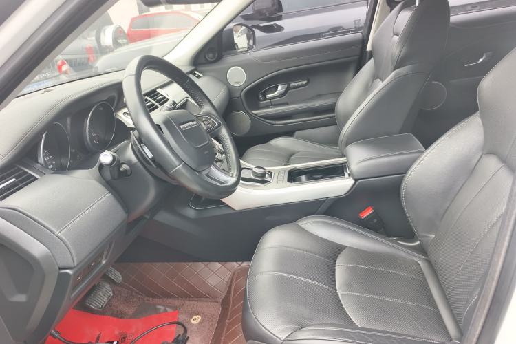 Used Land Rover Range Evoque 2018 240 PS SE DYNAMIC Smart Edition Left Front Seat