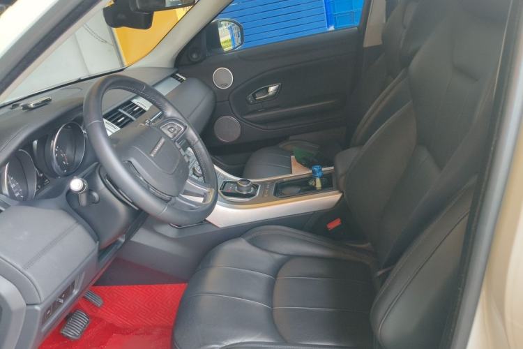 Used Land Rover Range Evoque 2018 240 PS SE Smart Brilliance Edition Left Front Seat