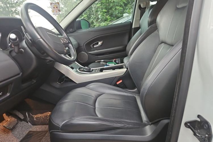 Used Land Rover Range Evoque 2018 240PS PURE Style Edition Left Front Seat