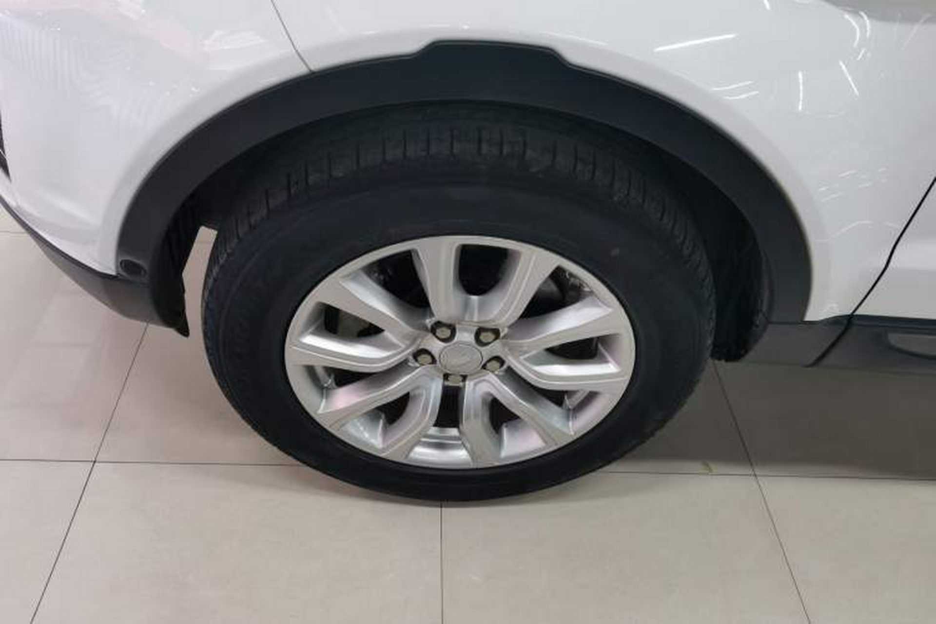 Used Land Rover Range Evoque 2018 240PS PURE Style Edition Left Front Wheel Hub