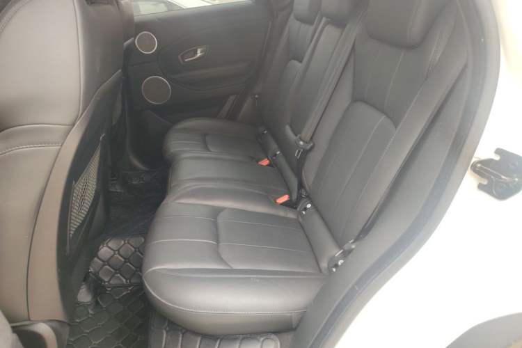 Used Land Rover Range Evoque 2018 240 PS SE Smart Brilliance Edition Left Rear Seat