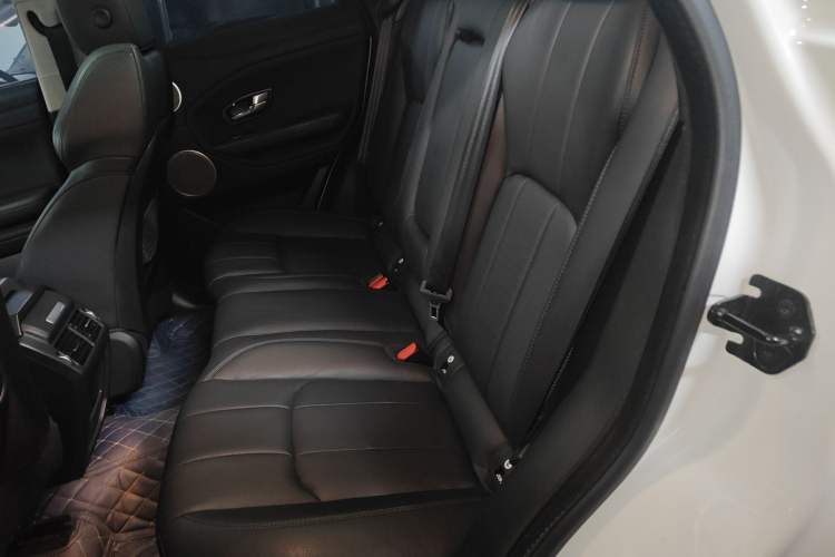 Used Land Rover Range Evoque 2018 240PS PURE Style Edition Left Rear Seat