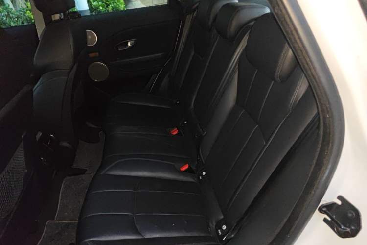 Used Land Rover Range Evoque 2018 240 PS SE Smart Brilliance Edition Left Rear Seat