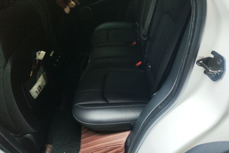 Used Land Rover Range Evoque 2018 240 PS SE Smart Brilliance Edition Left Rear Seat