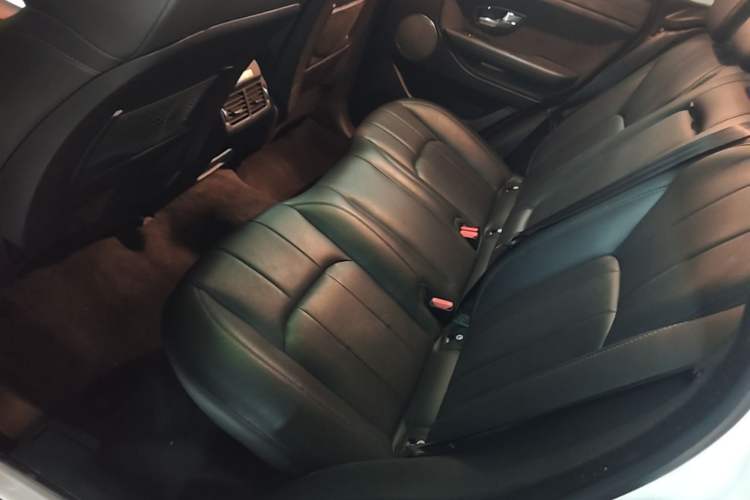 Used Land Rover Range Evoque 2018 240PS PURE Style Edition Left Rear Seat