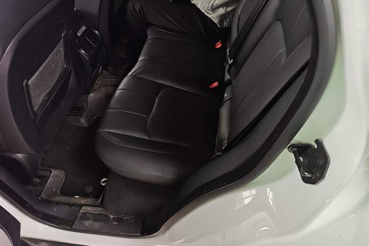 Used Land Rover Range Evoque 2018 240 PS SE Smart Brilliance Edition Left Rear Seat
