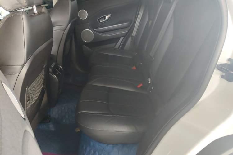 Used Land Rover Range Evoque 2018 240 PS SE Smart Brilliance Edition Left Rear Seat