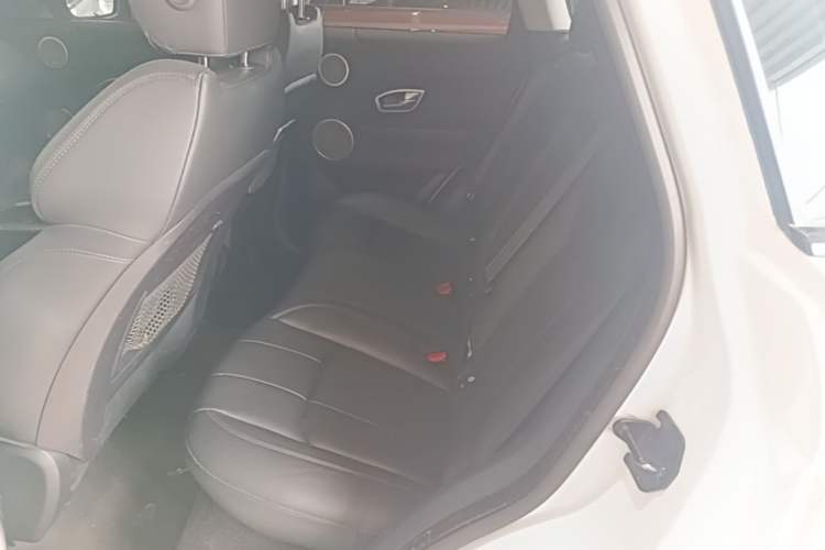 Used Land Rover Range Evoque 2018 240 PS SE Smart Brilliance Edition Left Rear Seat