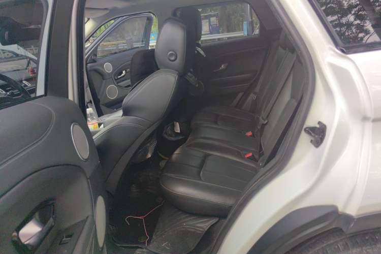 Used Land Rover Range Evoque 2018 240 PS SE DYNAMIC Smart Edition Left Rear Seat