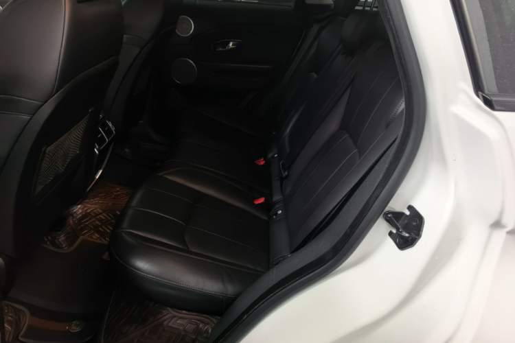 Used Land Rover Range Evoque 2018 240 PS SE Smart Brilliance Edition Left Rear Seat