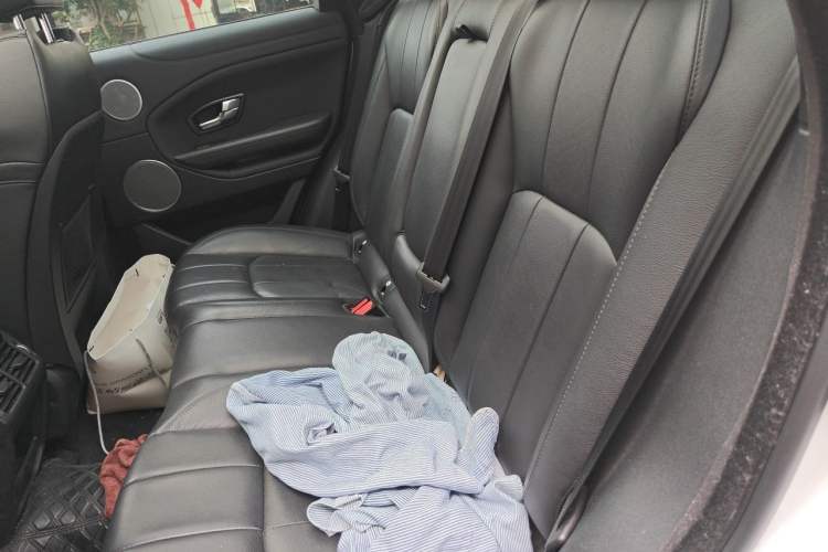 Used Land Rover Range Evoque 2018 240 PS SE Smart Brilliance Edition Left Rear Seat