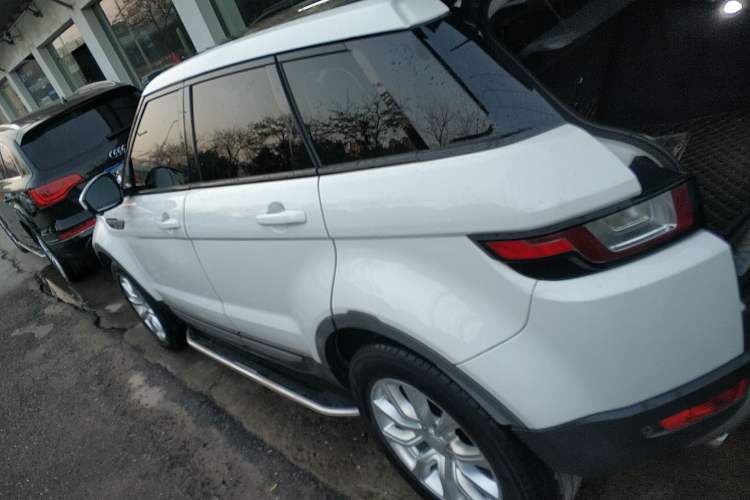 Used Land Rover Range Evoque 2018 240PS PURE Style Edition Left Side