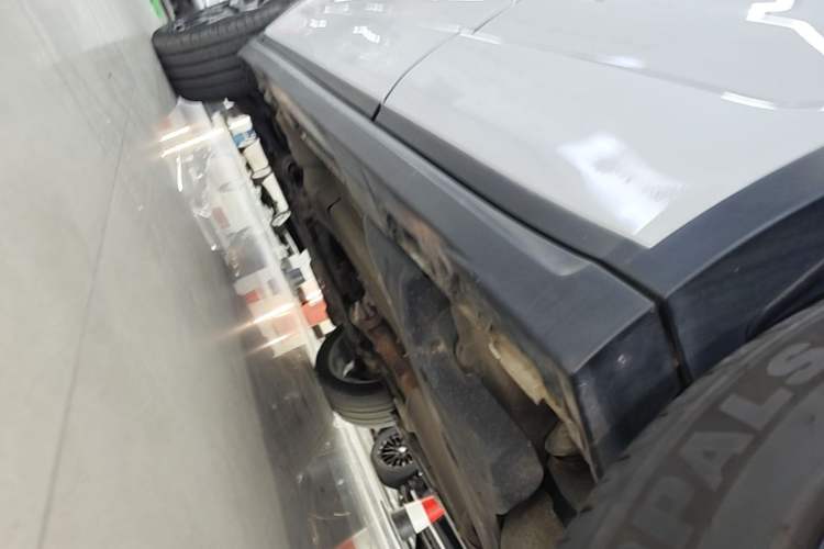 Used Land Rover Range Evoque 2018 240 PS SE DYNAMIC Smart Edition Left Side Sill