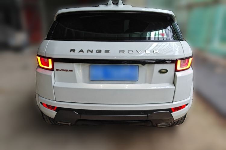 Used Land Rover Range Evoque 2018 240 PS HSE DYNAMIC All-Wheel Drive Edition Rear