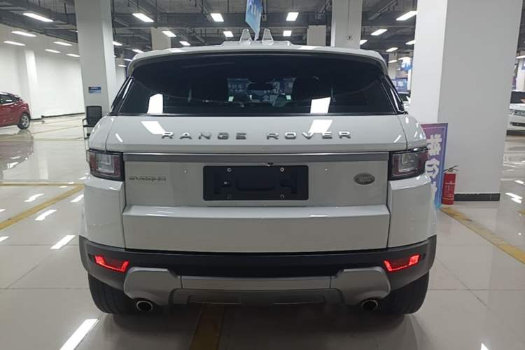 Used Land Rover Range Evoque 2018 200PS PURE New Fashion Edition Rear