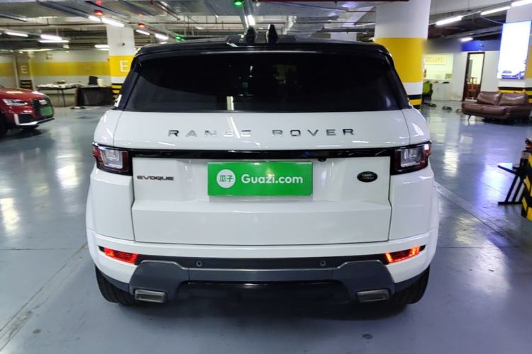 Used Land Rover Range Evoque 2018 240 PS HSE DYNAMIC All-Wheel Drive Edition Rear