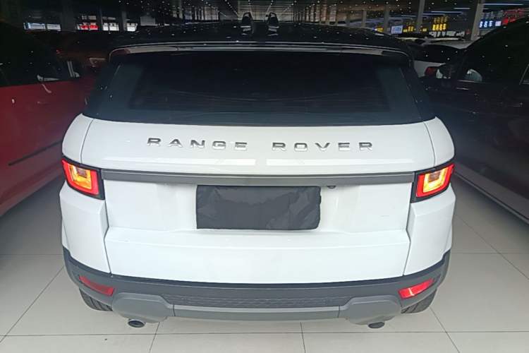 Used Land Rover Range Evoque 2018 240 PS SE Smart Brilliance Edition Rear