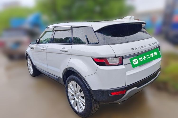 Used Land Rover Range Evoque 2018 240 PS SE Smart Brilliance Edition Rear Left 45 Deg