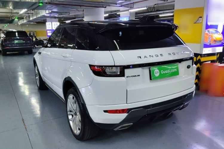 Used Land Rover Range Evoque 2018 240 PS HSE DYNAMIC All-Wheel Drive Edition Rear Left 45 Deg