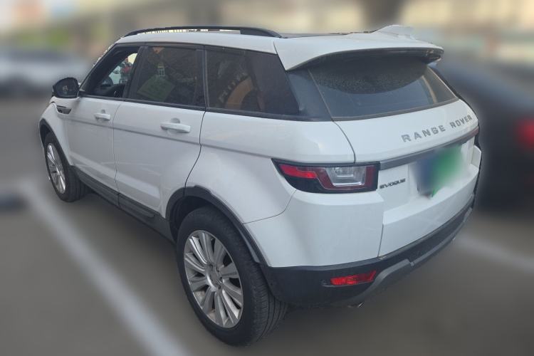 Used Land Rover Range Evoque 2018 240 PS SE Smart Brilliance Edition Rear Left 45 Deg