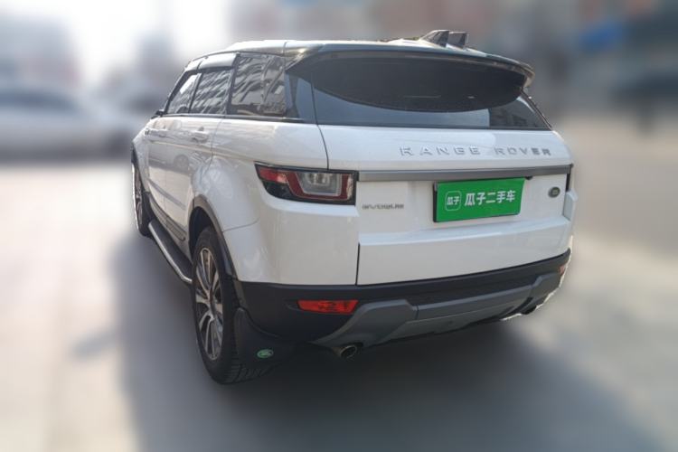 Used Land Rover Range Evoque 2018 240 PS SE Smart Brilliance Edition Rear Left 45 Deg