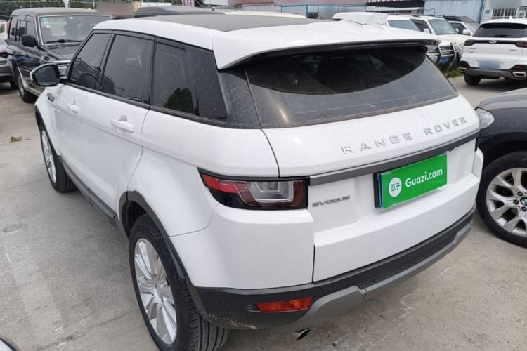 Used Land Rover Range Evoque 2018 240 PS SE Smart Brilliance Edition Rear Left 45 Deg