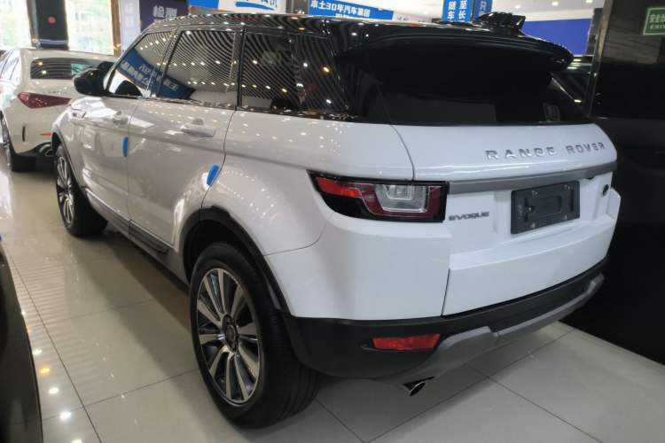 Used Land Rover Range Evoque 2018 240PS PURE Style Edition Rear Left 45 Deg