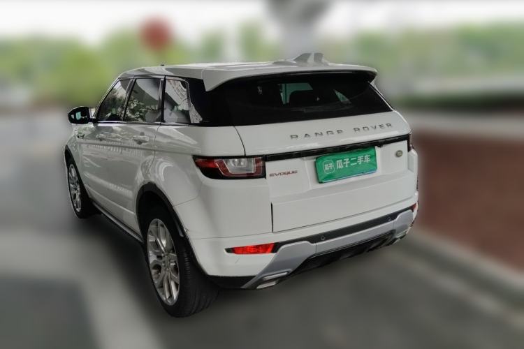 Used Land Rover Range Evoque 2018 240 PS SE DYNAMIC Smart Edition Rear Left 45 Deg