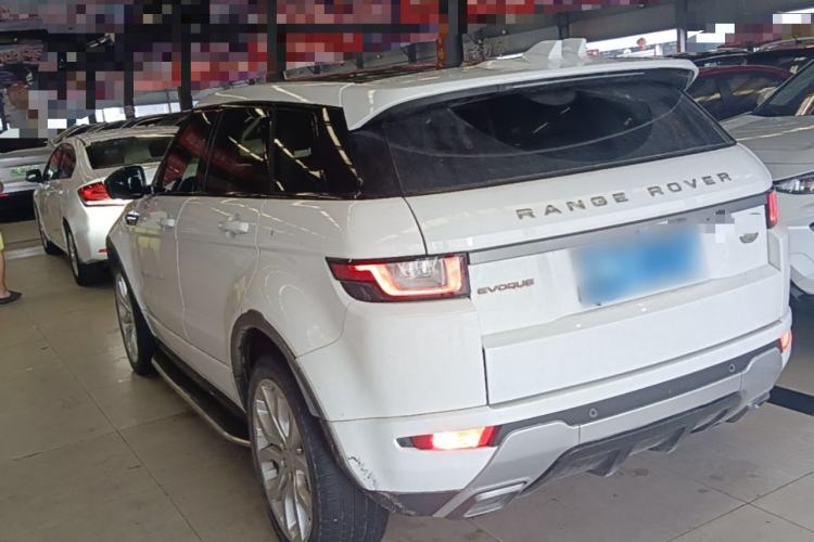 Used Land Rover Range Evoque 2018 240 PS SE DYNAMIC Smart Edition Rear Left 45 Deg