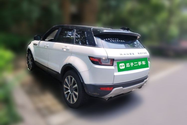 Used Land Rover Range Evoque 2018 240 PS SE Smart Brilliance Edition Rear Left 45 Deg