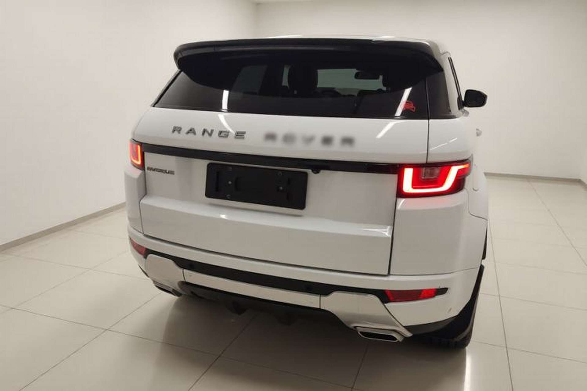 Used Land Rover Range Evoque 2018 240 PS SE DYNAMIC Smart Edition Rear