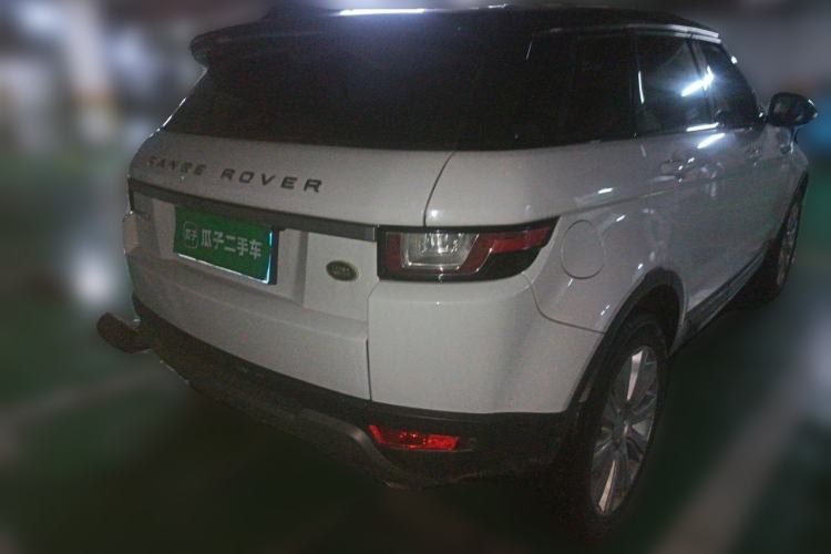Used Land Rover Range Evoque 2018 240 PS SE Smart Brilliance Edition Rear Right 45 Deg