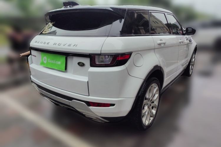 Used Land Rover Range Evoque 2018 240 PS SE DYNAMIC Smart Edition Rear Right 45 Deg
