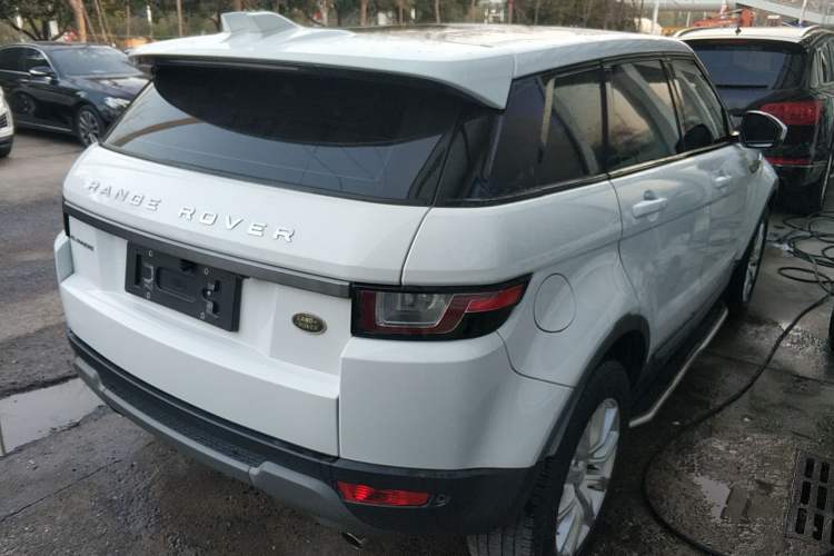 Used Land Rover Range Evoque 2018 240PS PURE Style Edition Rear Right 45 Deg