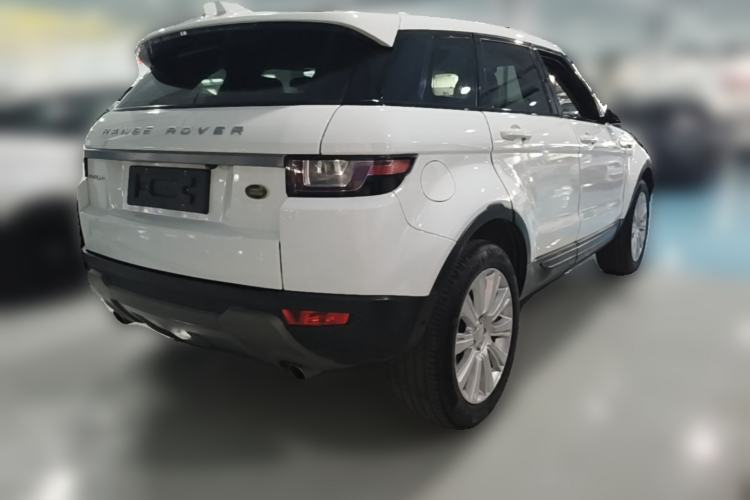 Used Land Rover Range Evoque 2018 240 PS SE Smart Brilliance Edition Rear Right 45 Deg