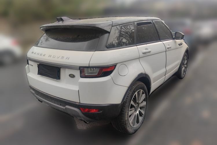 Used Land Rover Range Evoque 2018 240 PS SE Smart Brilliance Edition Rear Right 45 Deg