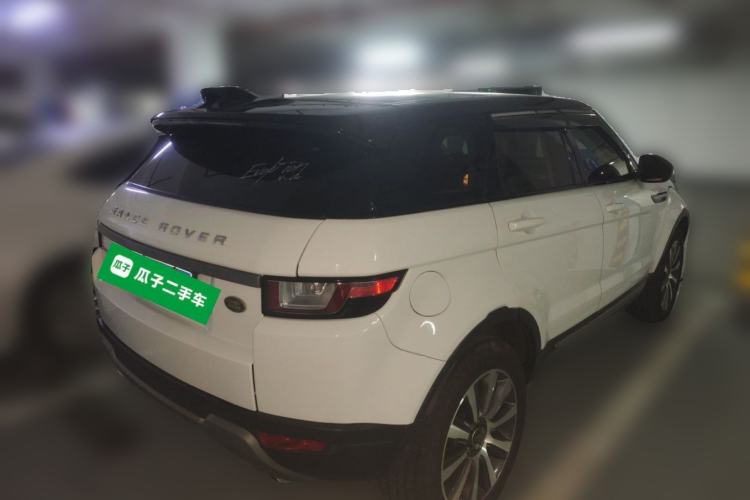 Used Land Rover Range Evoque 2018 240 PS SE Smart Brilliance Edition Rear Right 45 Deg