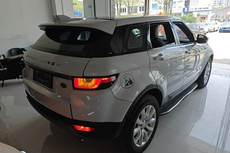Used Land Rover Range Evoque 2018 240PS PURE Style Edition Rear Right 45 Deg