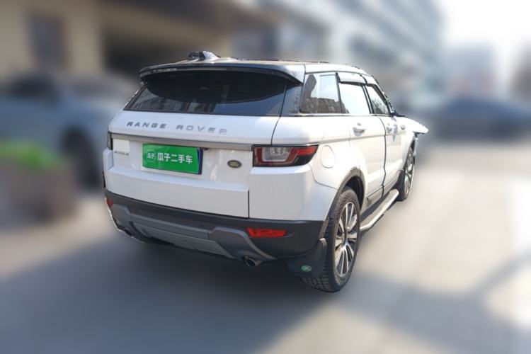 Used Land Rover Range Evoque 2018 240 PS SE Smart Brilliance Edition Rear Right 45 Deg