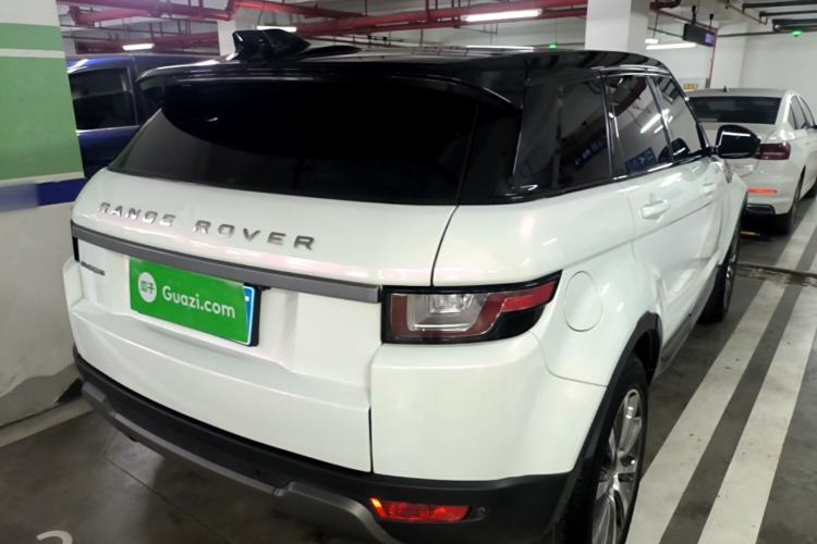 Used Land Rover Range Evoque 2018 240 PS SE Smart Brilliance Edition Rear Right 45 Deg