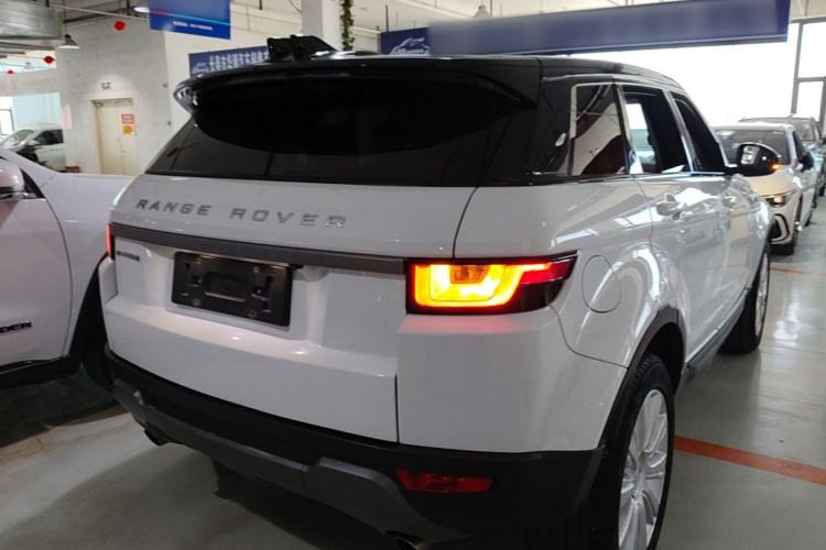 Used Land Rover Range Evoque 2018 240PS PURE Style Edition Rear Right 45 Deg
