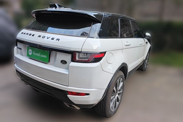 Used Land Rover Range Evoque 2018 240 PS SE Smart Brilliance Edition Rear Right 45 Deg