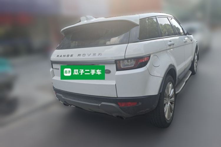 Used Land Rover Range Evoque 2018 240 PS SE Smart Brilliance Edition Rear Right 45 Deg