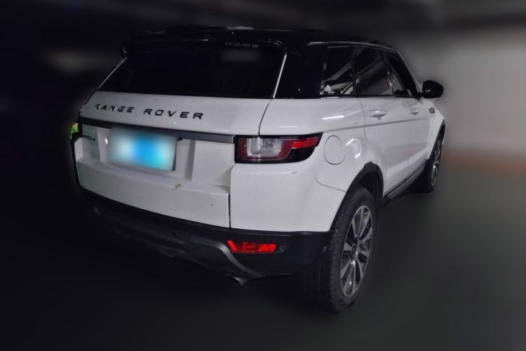 Used Land Rover Range Evoque 2018 240 PS SE Smart Brilliance Edition Rear Right 45 Deg