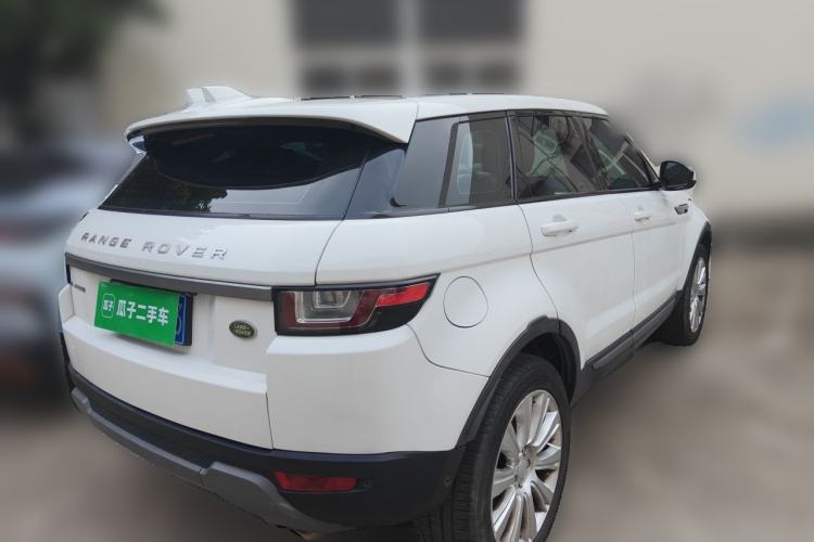 Used Land Rover Range Evoque 2018 240 PS SE Smart Brilliance Edition Rear Right 45 Deg