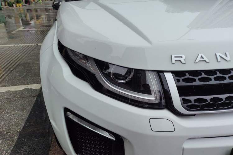 Used Land Rover Range Evoque 2018 240 PS SE DYNAMIC Smart Edition Right Front Headlight