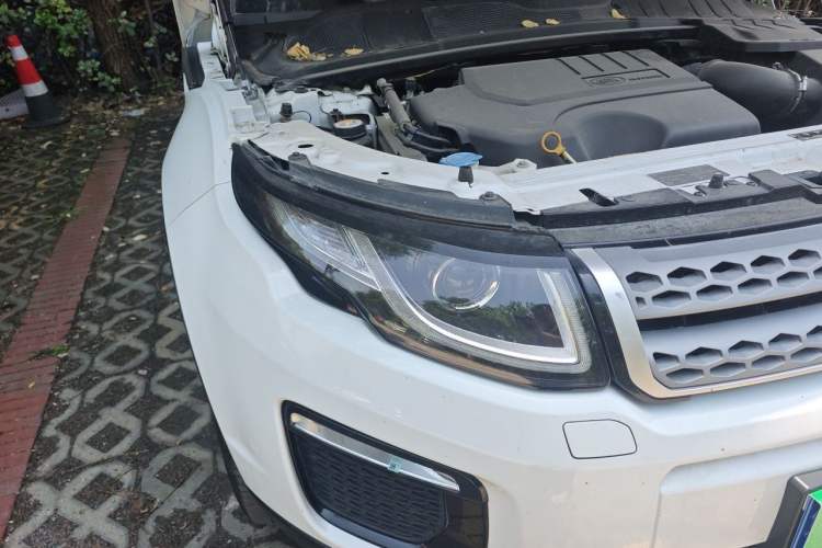 Used Land Rover Range Evoque 2018 240 PS SE Smart Brilliance Edition Right Front Headlight
